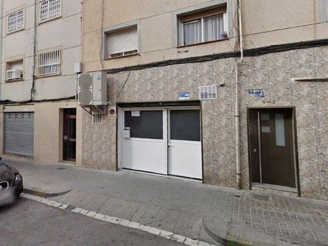 Piso en venta en Hospitalet de Llobregat, L´, de 59 m² 3 habitaciones por 101.000