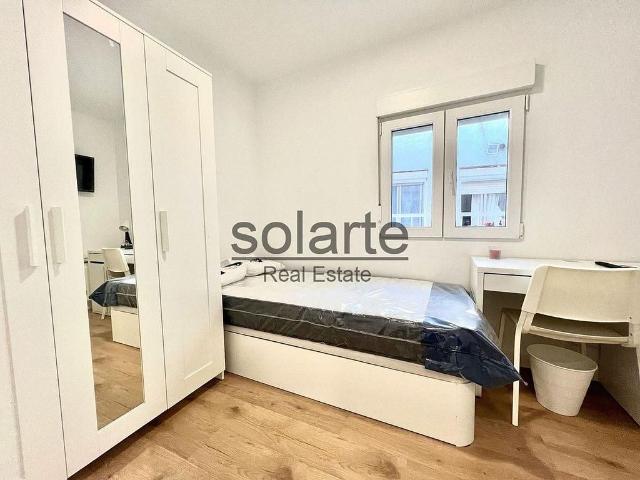 Piso en venta en Hospitalet de Llobregat, L´, de 60 m² 3 habitaciones por 178.000