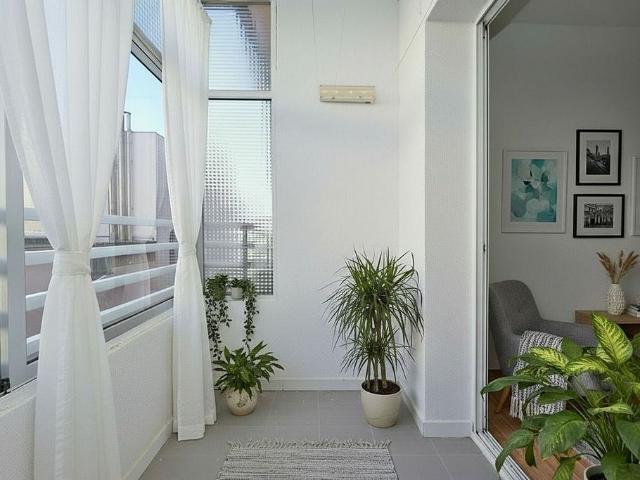 Piso en venta en Hospitalet de Llobregat, L´, de 61 m² 3 habitaciones por 269.000