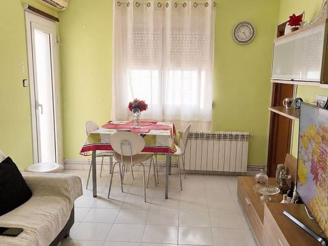 Piso en venta en Hospitalet de Llobregat, L´, de 62 m² 3 habitaciones por 225.000