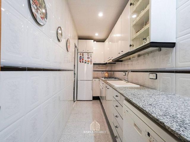 Piso en venta en Hospitalet de Llobregat, L´, de 63 m² 3 habitaciones por 250.000