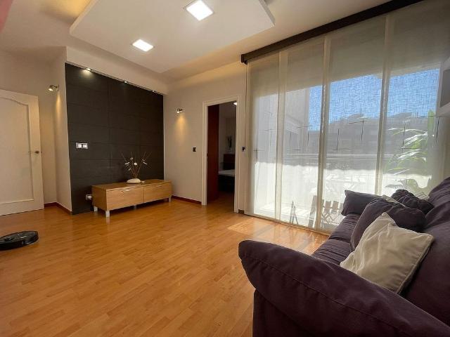Piso en venta en Hospitalet de Llobregat, L´, de 65 m² 3 habitaciones por 279.000