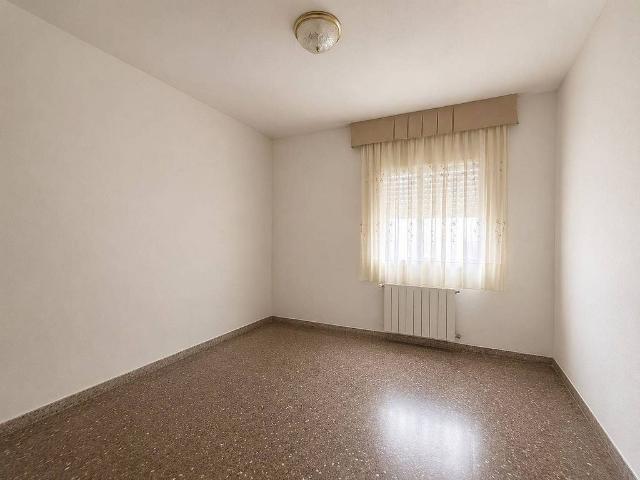 Piso en venta en Hospitalet de Llobregat, L´, de 65 m² 3 habitaciones por 275.000