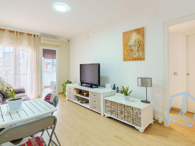 Piso en venta en Hospitalet de Llobregat, L´, de 72 m² 3 habitaciones por 259.000