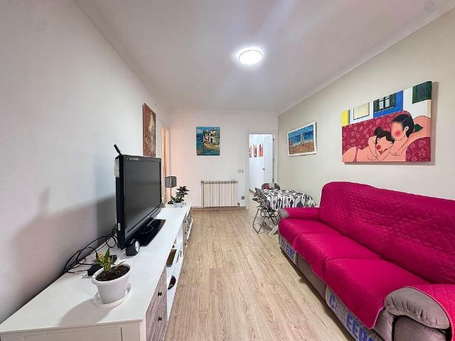 Piso en venta en Hospitalet de Llobregat, L´, de 72 m² 3 habitaciones por 279.000