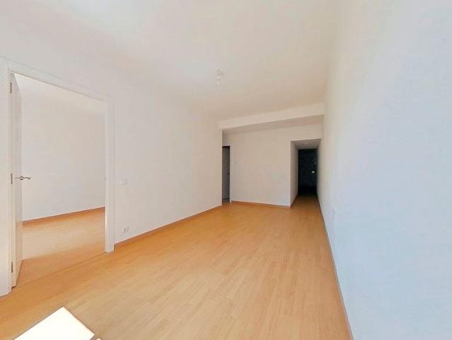 Piso en venta en Hospitalet de Llobregat, L´, de 74 m² 3 habitaciones por 206.000