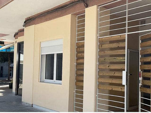 Piso en venta en Hospitalet de Llobregat, L´, de 75 m² 2 habitaciones por 245.000