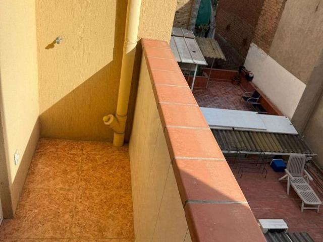 Piso en venta en Hospitalet de Llobregat, L´, de 75 m² 3 habitaciones por 240.000