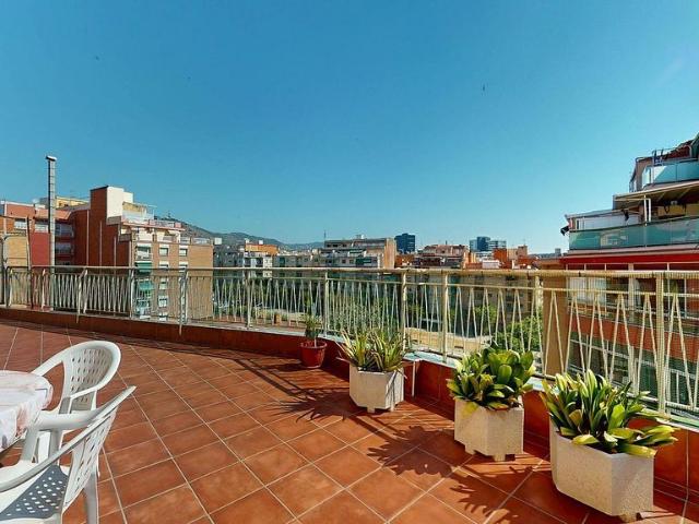Piso en venta en Hospitalet de Llobregat, L´, de 75 m² 3 habitaciones por 305.000