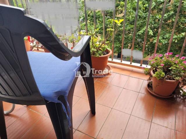 Piso en venta en Hospitalet de Llobregat, L´, de 77 m² 4 habitaciones por 327.900