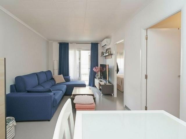 Piso en venta en Hospitalet de Llobregat, L´, de 83 m² 4 habitaciones por 360.000