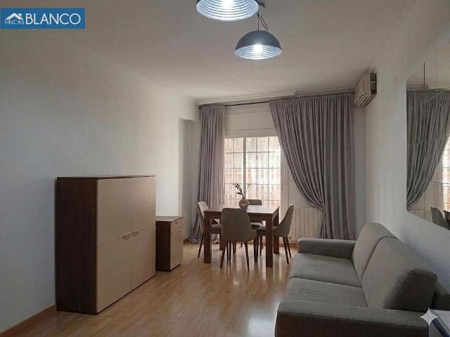 Piso en venta en Hospitalet de Llobregat, L´, de 85 m² 4 habitaciones por 389.000