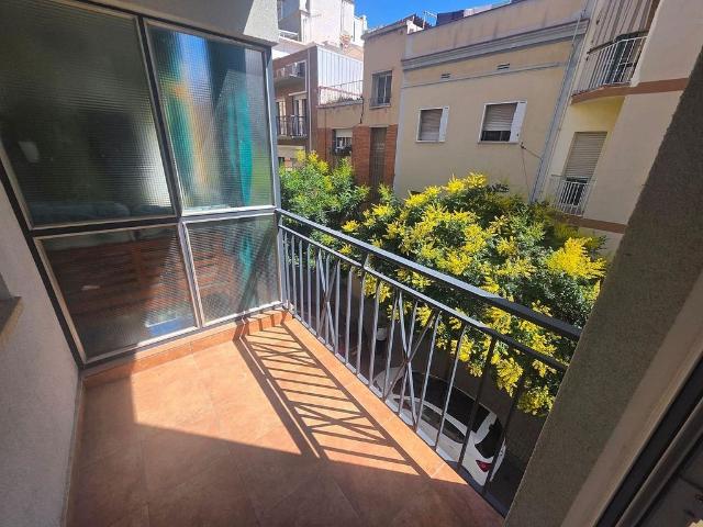 Piso en venta en Hospitalet de Llobregat, L´, de 86 m² 3 habitaciones por 259.000