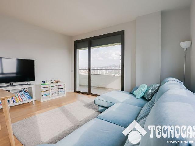 Piso en venta en Hospitalet de Llobregat, L´, de 89 m² 3 habitaciones por 589.000