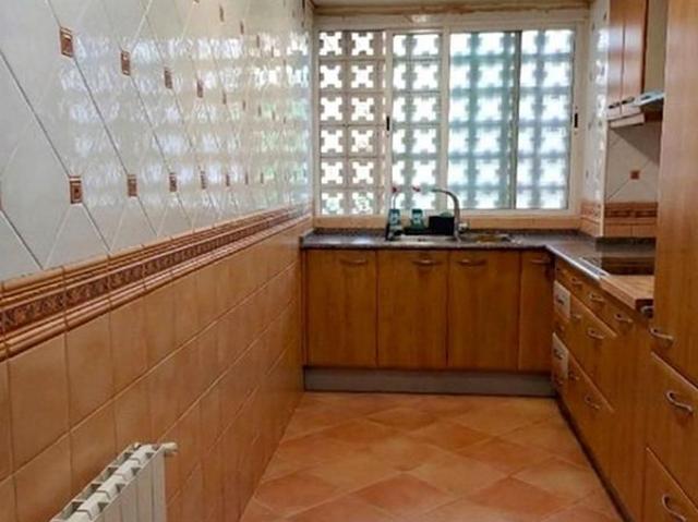 Piso en venta en Hospitalet de Llobregat, L´, de 90 m² 3 habitaciones por 250.000