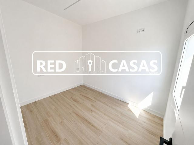Piso en venta en Hospitalet de Llobregat L´, La Florida. La finca también dispone de ascensor. Pisos Hospitalet de Llobregat.