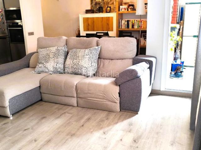Piso en venta en Hospitalet de Llobregat L´, La Florida. MAGNÍFICA VIVIENDA LISTA PARA ENTRAR A VIVIR EN AVD. PRIMAVERA. Pisos Hospitalet de Llobregat.