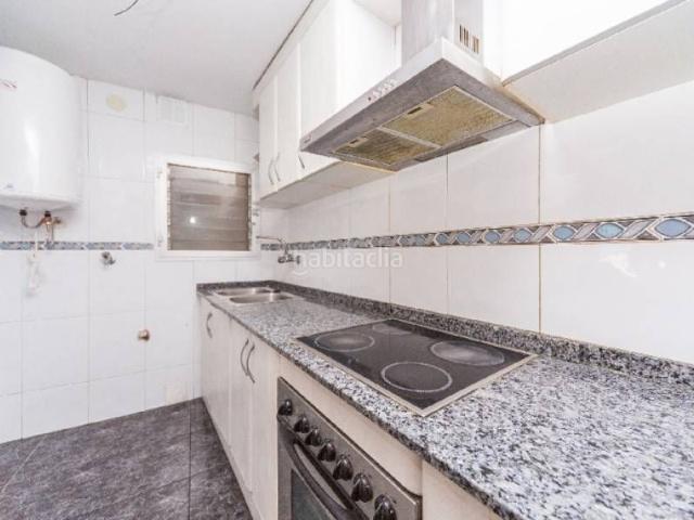 Piso en venta en Hospitalet de Llobregat L´, La Florida. OPORTUNIDAD INVERSION! PISO ALQUILADO. Pisos Hospitalet de Llobregat.