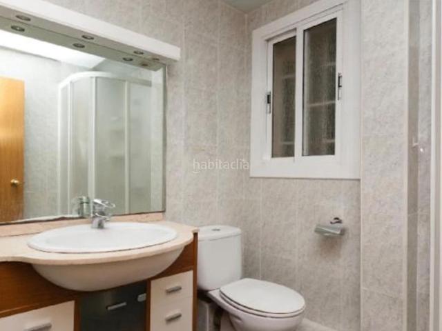 Piso en venta en Hospitalet de Llobregat L´, La Florida. PISO ALQUILADO EN AVINGUDA MASNOU, HOSPITALET DE LLOBREGAT. Pisos Hospitalet de Llobregat.