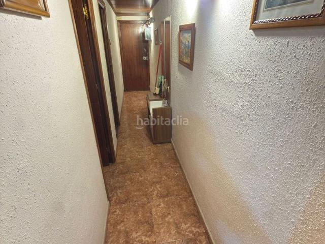 Piso en venta en Hospitalet de Llobregat L´, La Florida. Piso de 53 m con 3 dormitorios y ascensor en LHospitalet de Llobregat. Pisos Hospitalet de Llobregat.