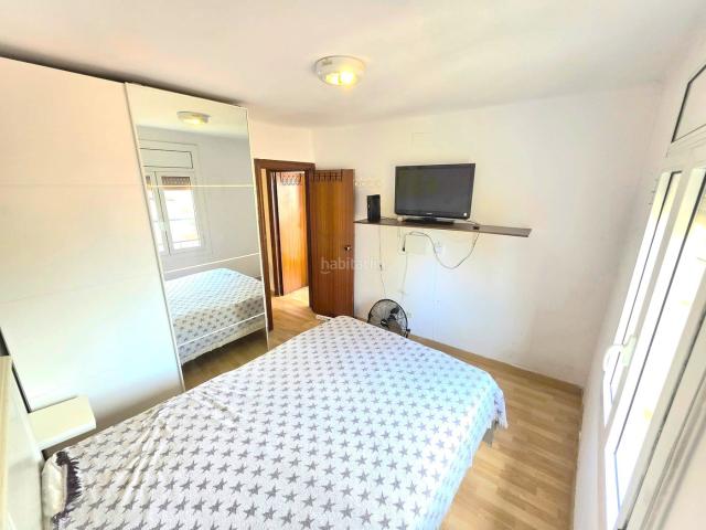 Piso en venta en Hospitalet de Llobregat L´, La Torrassa. ¡Oportunidad, DEJA DE TIRAR EL DINERO EN ALQUILERES! Que tanto cuesta de ganar. Pisos Hospitalet de Llobregat.