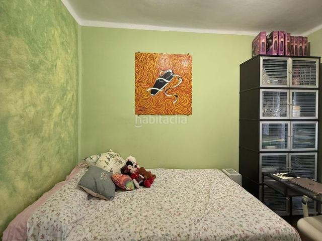 Piso en venta en Hospitalet de Llobregat L´, La Torrassa. Piso Carrer Santiago Apòstol, L'Hospitalet de Llobregat 2 DORMITORIOS Y 1 BAÑO. Pisos Hospitalet de Llobregat.