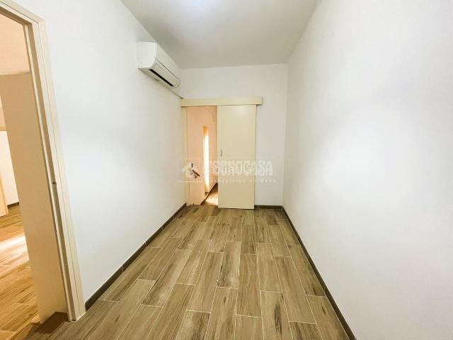 Piso en venta en Hospitalet de Llobregat L´, La Torrassa. Piso en venta en Lhospitalet de llobregat. Pisos Hospitalet de Llobregat.