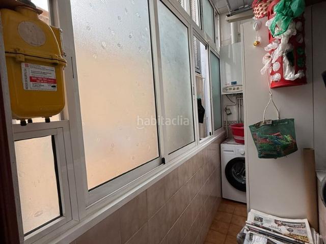 Piso en venta en Hospitalet de Llobregat L´, La Torrassa. Vivienda de 70 m2 cómoda y funcional, lista para entrar a vivir. Pisos Hospitalet de Llobregat.