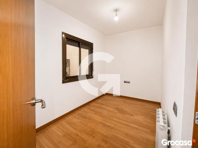 Piso en venta en Hospitalet de Llobregat L´, Les Planes. 1º REAL EXTERIOR. Pisos Hospitalet de Llobregat.