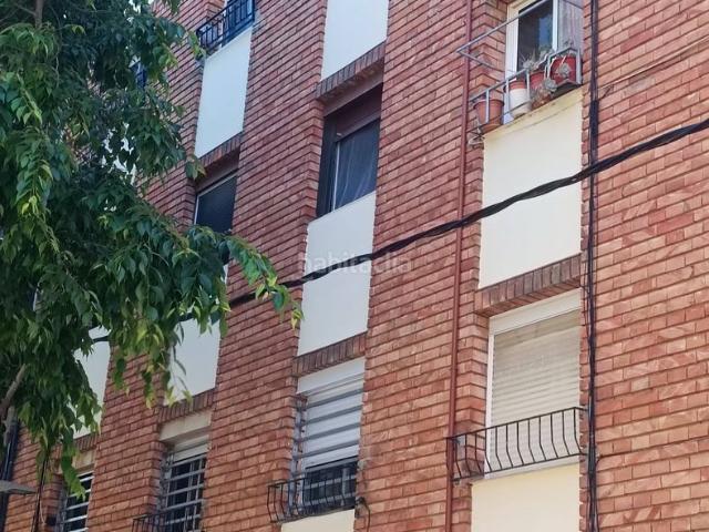 Piso en venta en Hospitalet de Llobregat L´, Les Planes. VIVIENDA CON ASCENSOR Y 3 HABITACIONES JUNTO METRO LA FLORIDA. Pisos Hospitalet de Llobregat.