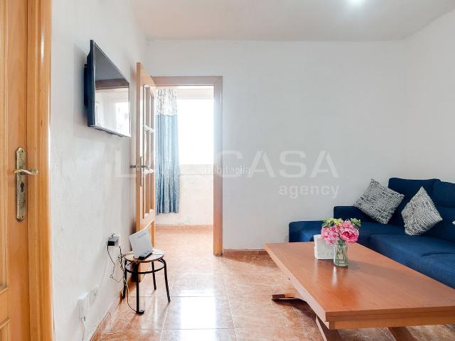 Piso en venta en Hospitalet de Llobregat L´, Sanfeliu. PISO ALQUILADO. Pisos Hospitalet de Llobregat.