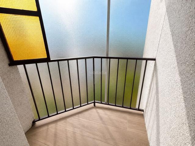 Piso en venta en Hospitalet de Llobregat L´, Sanfeliu. Piso de 72 m con 3 dormitorios y ascensor en LHospitalet de Llobregat. Pisos Hospitalet de Llobregat.