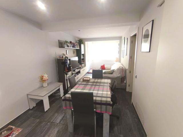 Piso en venta en Hospitalet de Llobregat L´, Sant Josep. UNICA OPORTUNIDAD. Pisos Hospitalet de Llobregat.