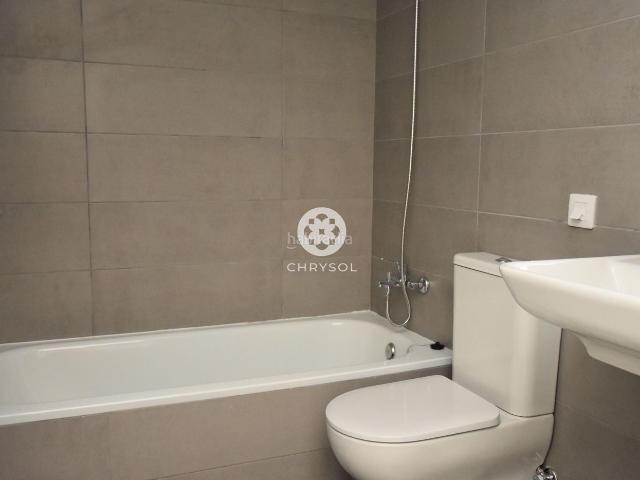 Piso en venta en Hospitalet de Llobregat L´, Santa Eulàlia. Vivienda de obra nueva con terraza, piscina, gimnasio, parking y trastero en LHospitalet. Pisos Hospitalet de Llobregat.