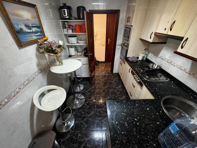 Piso en venta en Hospitalet de Llobregat L´, Santa Eulàlia. en venta ideal para inversores. Pisos Hospitalet de Llobregat.