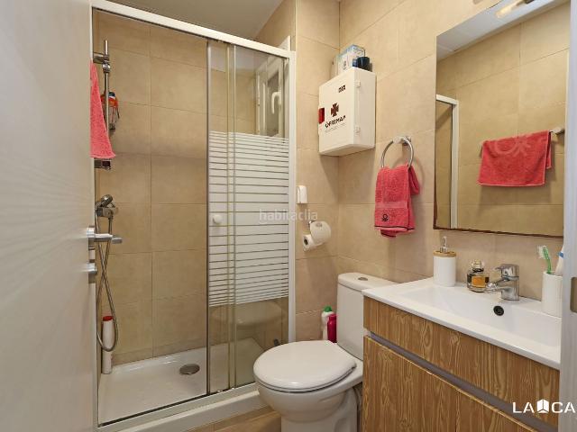 Piso en venta en Hospitalet de Llobregat L´, Santa Eulàlia. EXCELENTE PISO DE 3 HABITACIONES. Pisos Hospitalet de Llobregat.