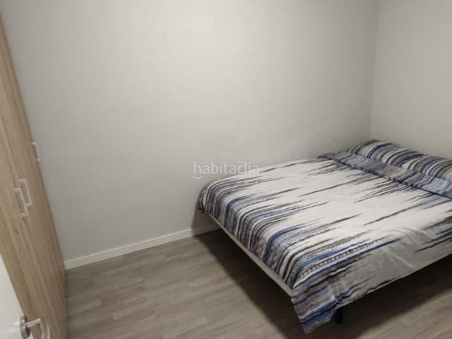 Piso en venta en Hospitalet de Llobregat L´, Santa Eulàlia. Piso centrico a dos calle del centro comercial Gran Via 2. Pisos Hospitalet de Llobregat.