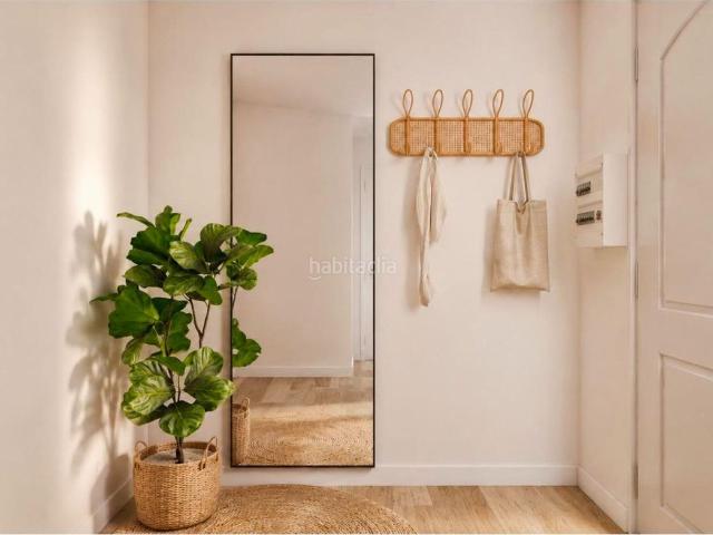 Piso en venta en Hospitalet de Llobregat L´, Santa Eulàlia. Piso de 3 dormitorios totalmente reformado en LHospitalet de Llobregat. Pisos Hospitalet de Llobregat.