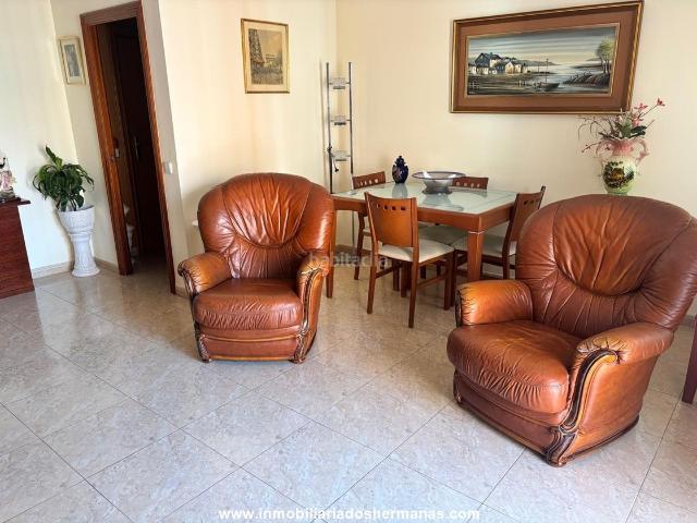 Piso en venta en Hospitalet de Llobregat L´, Santa Eulàlia. PISO EN L'HOSPITALET DE LLOBREGAT REFORMADO. Pisos Hospitalet de Llobregat.