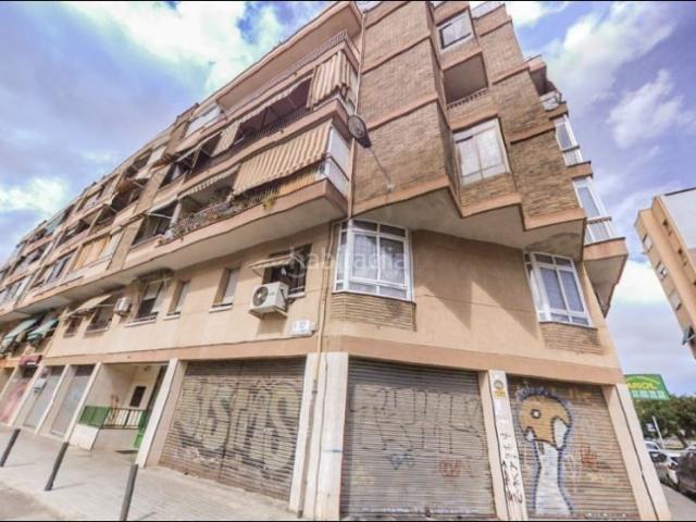Piso en venta en Hospitalet de Llobregat L´, Santa Eulàlia. Pisos Hospitalet de Llobregat.