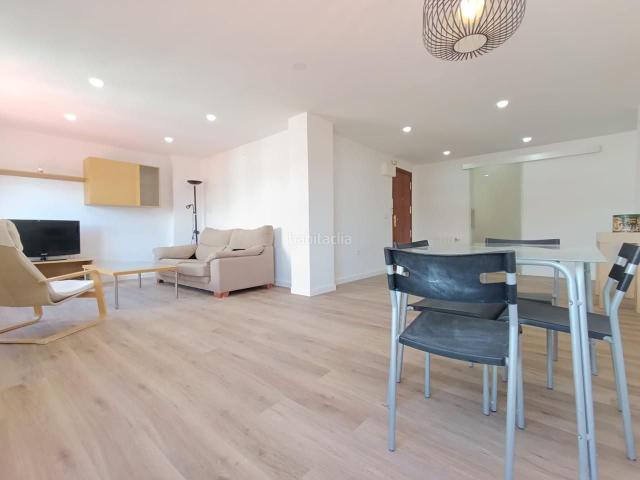 Piso en venta en Ibi. GRAN PISO EN LA MONTAÑA DE IBI BALCON Y 2 BAÑOS. Pisos.