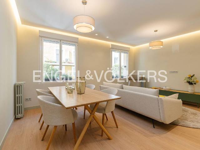 Piso en Venta en Ibiza de Madrid
