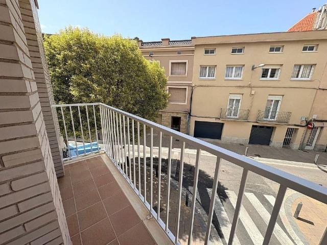 Piso en venta en Igualada, de 80 m² 3 habitaciones por 200.000