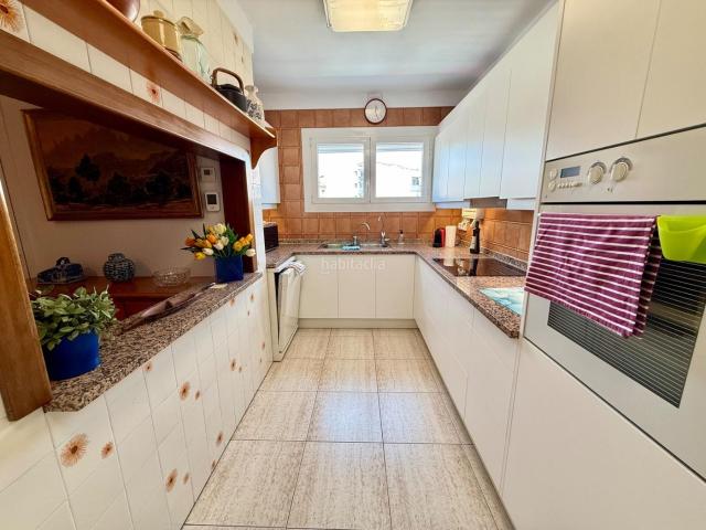 Piso en venta en Igualada, Poble Sec. EXCLUSIVIDAD, AMPLITUD Y COMODIDAD EN UNA DE LAS ZONAS MAS PRESTIGIOSAS DE IGUALADA. Pisos.