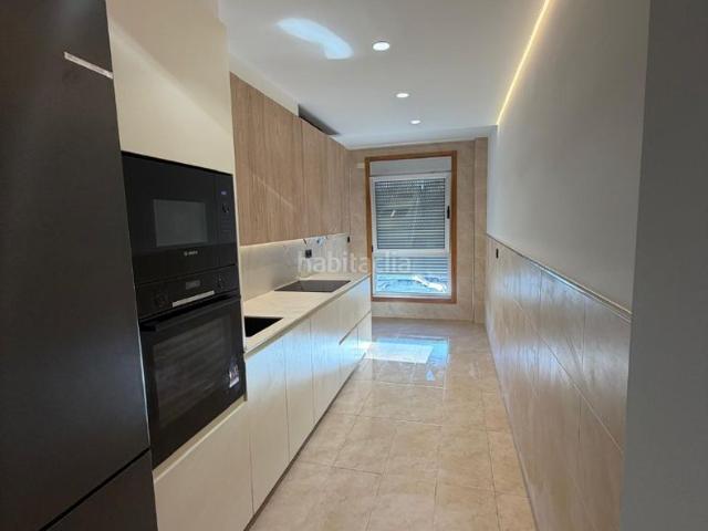 Piso en venta en Illa de Arousa A. Piso en venta en Avenida da Ponte, 155. Pisos Illa de Arousa.