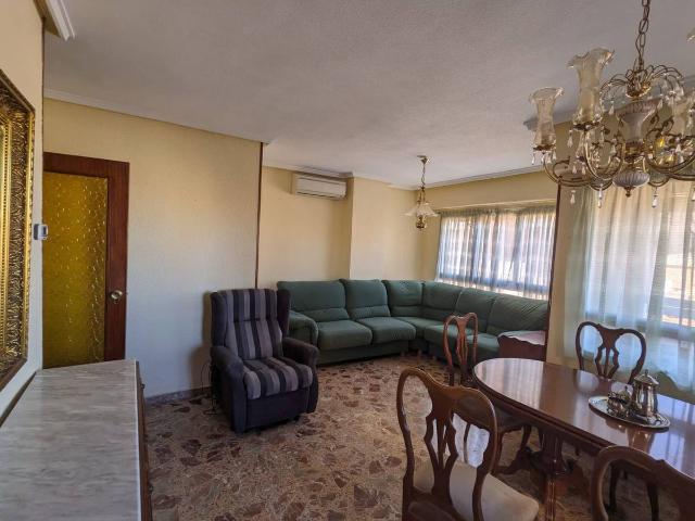 Piso en Venta en Industria