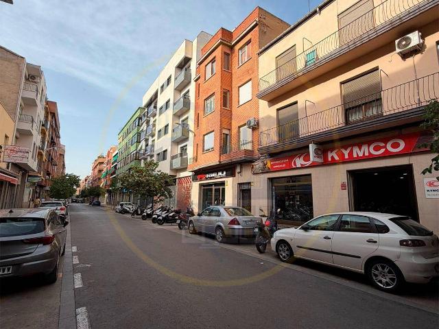 Piso en Venta en Industria