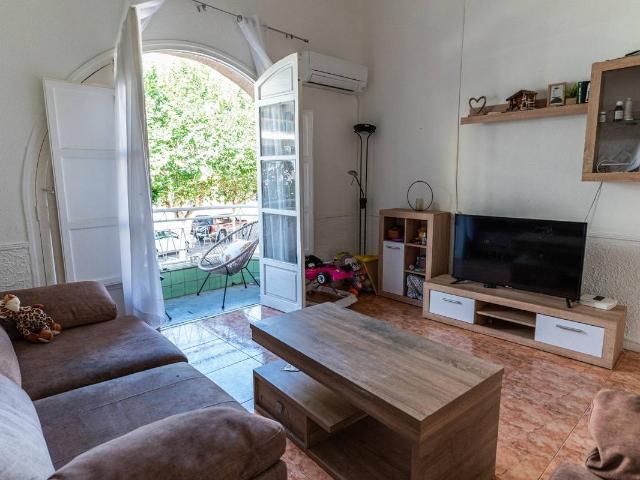 Piso en Venta en Infante Juan Manuel