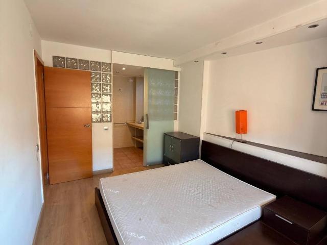 Piso en Venta en Instituts Universitat