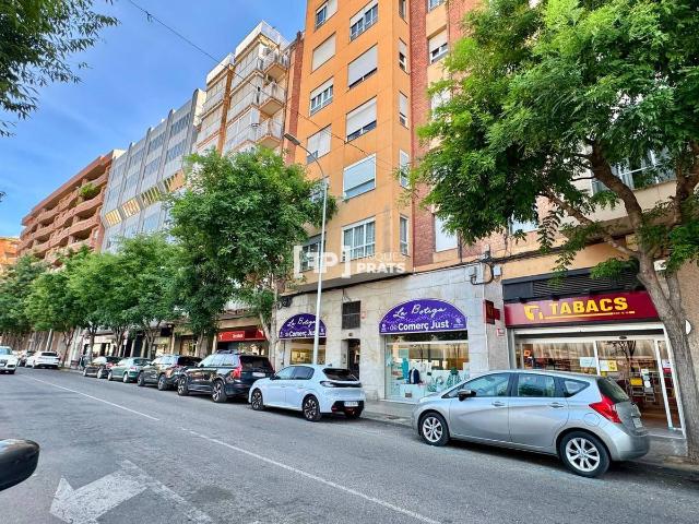 Piso en Venta en Instituts Universitat